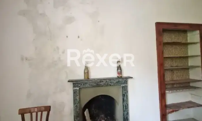Rexer-Varallo-Appartamento-su-due-piani-in-vendita-in-Via-Brigate-Garibaldi-Varallo-Altro