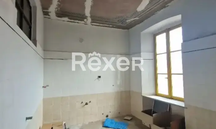 Rexer-Varallo-Appartamento-su-due-piani-in-vendita-in-Via-Brigate-Garibaldi-Varallo-Altro