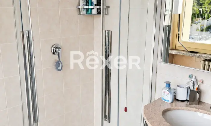Rexer-Garlate-Garlate-LC-Ampio-trilocale-con-box-e-cantina-Altro