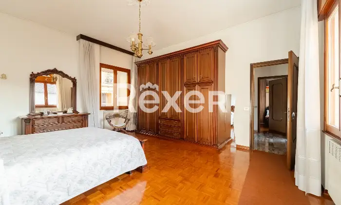 Rexer-Arluno-Ampio-tre-locali-Altro