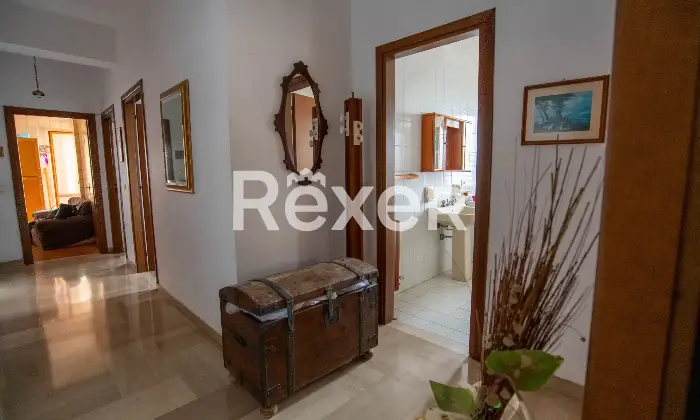 Rexer-Roccella-Ionica-Appartamento-con-ampio-con-terrazzo-e-cantina-in-zona-centrale-di-Roccella-Ionica-Altro