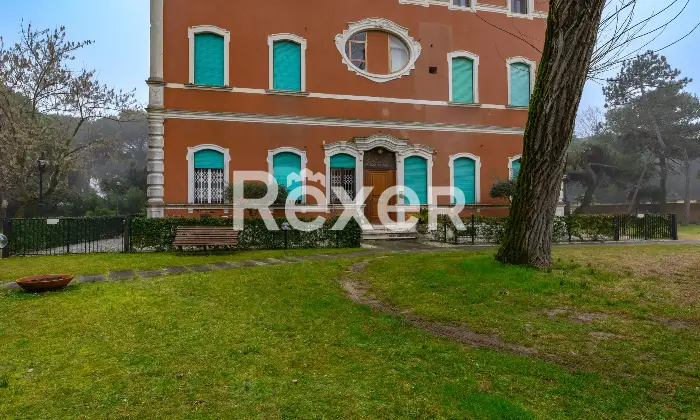 Rexer-Venezia-Nuda-propriet-in-villino-depoca-nel-cuore-del-Lido-Altro