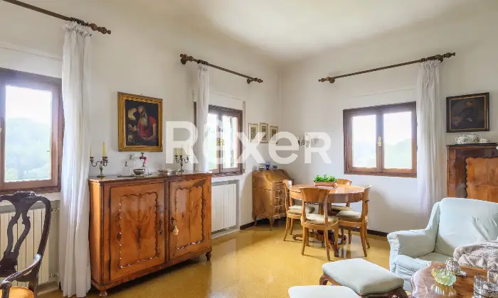 Rexer-Venezia-Nuda-propriet-in-villino-depoca-nel-cuore-del-Lido-Altro