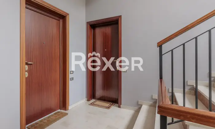 Rexer-Mozzo-TRILOCALE-CON-BOX-Altro