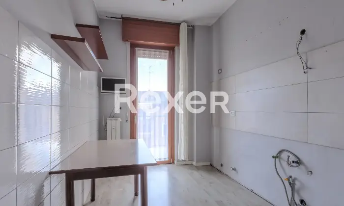 Rexer-Alzano-Lombardo-TRILOCALE-CON-BOX-E-CANTINA-Altro