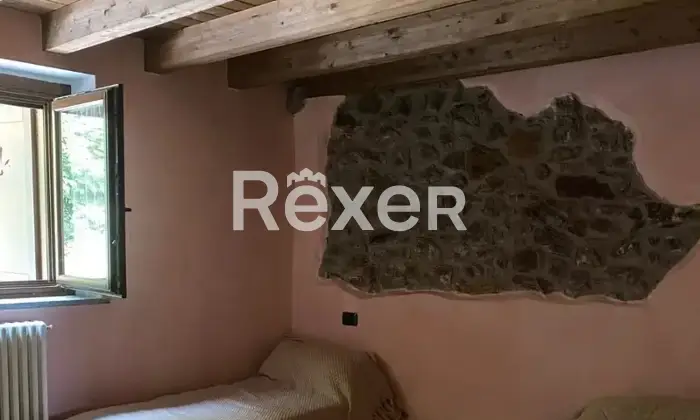 Rexer-Veglio-Casa-in-montagna-in-Frazione-Caveggia-a-Veglio-Altro