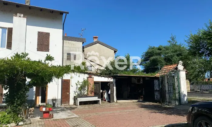 Rexer-Carpignano-Sesia-Intero-edificio-in-vendita-in-via-Giuseppe-Verdi-a-Carpignano-Sesia-Altro