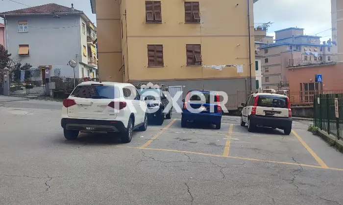 Rexer-Campomorone-Garage-soppalcato-ristrutturato-con-posti-moto-e-auto-mq-Altro