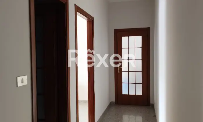 Rexer-Foggia-Trilocale-al-sesto-piano-con-ascensore-balconi-e-ripostiglio-Altro
