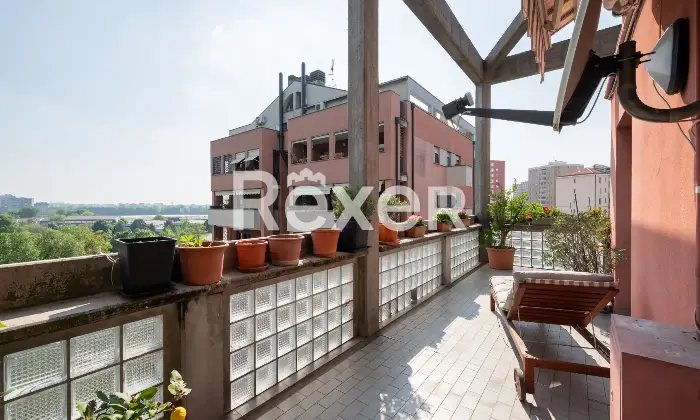 Rexer-Milano-ATTICO-SU-DUE-LIVELLI-CON-TERRAZZO-DI-MQ-CANTINA-E-BOX-Altro