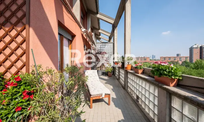 Rexer-Milano-ATTICO-SU-DUE-LIVELLI-CON-TERRAZZO-DI-MQ-CANTINA-E-BOX-Altro