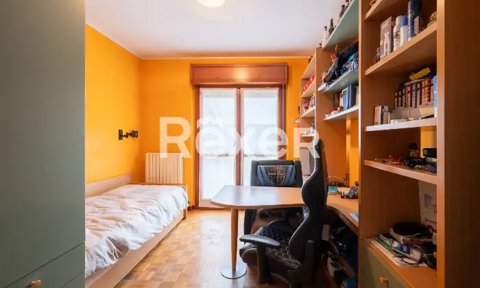 Rexer-Milano-ATTICO-SU-DUE-LIVELLI-CON-TERRAZZO-DI-MQ-CANTINA-E-BOX-Altro