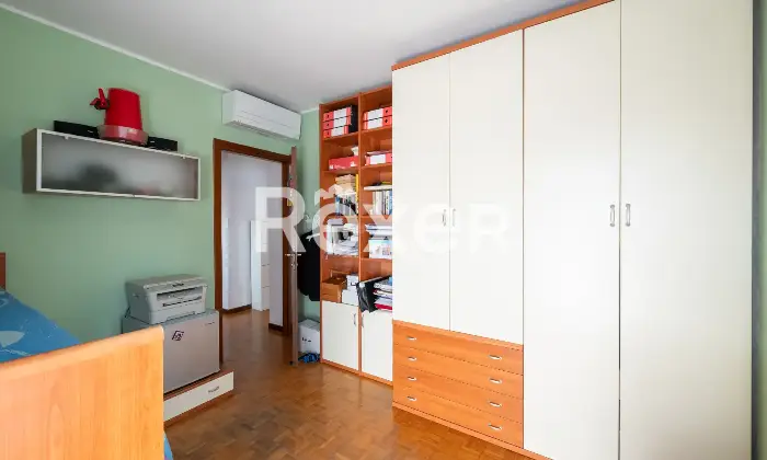 Rexer-Milano-ATTICO-SU-DUE-LIVELLI-CON-TERRAZZO-DI-MQ-CANTINA-E-BOX-Altro