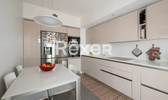 Rexer-Milano-ATTICO-SU-DUE-LIVELLI-CON-TERRAZZO-DI-MQ-CANTINA-E-BOX-Altro