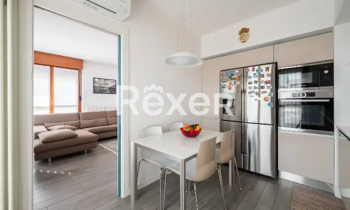 Rexer-Milano-ATTICO-SU-DUE-LIVELLI-CON-TERRAZZO-DI-MQ-CANTINA-E-BOX-Altro