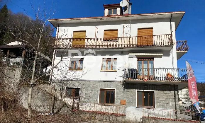 Rexer-Crodo-Appartamento-CON-GIARDINO-n-vendita-a-Crodo-Vb-TOTALMENTE-DA-RISTRUTTURARE-Altro