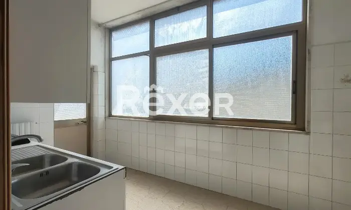 Rexer-Bitonto-Intera-palazzina-indipendente-terracielo-con-due-appartamenti-giardino-terrazzi-e-garage-Altro