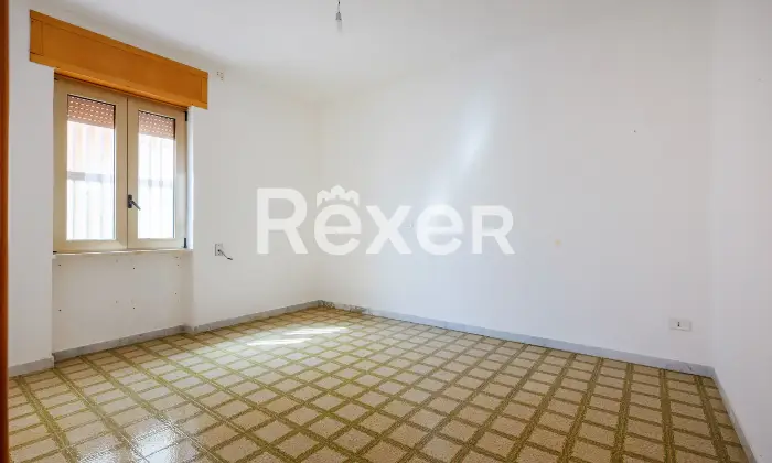 Rexer-Gallipoli-Appartamento-al-primo-piano-con-veranda-e-terrazzo-abitabile-con-scorci-vista-mare-Altro