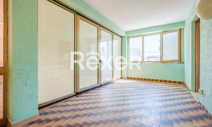 Rexer-Gallipoli-Appartamento-al-primo-piano-con-veranda-e-terrazzo-abitabile-con-scorci-vista-mare-Altro