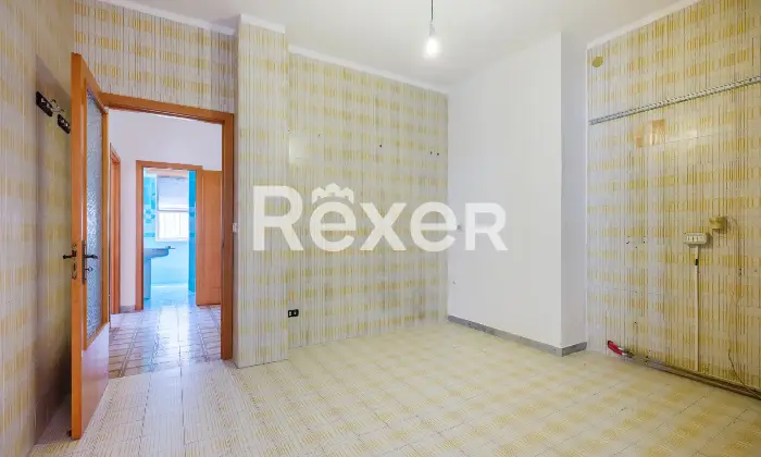 Rexer-Gallipoli-Appartamento-al-primo-piano-con-veranda-e-terrazzo-abitabile-con-scorci-vista-mare-Altro