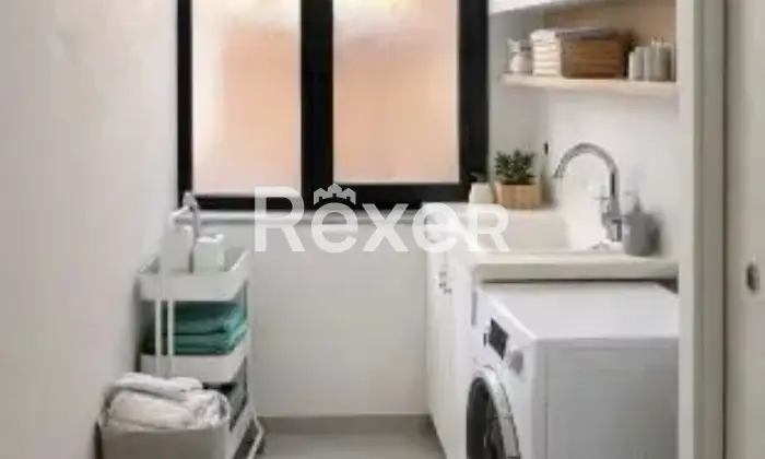 Rexer-Sparanise-Intero-edificio-in-vendita-in-via-Via-F-De-Renzis-a-Sparanise-Altro