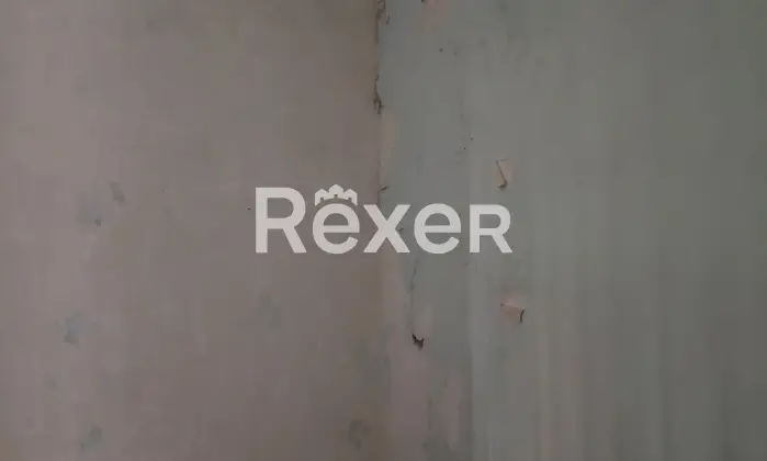 Rexer-Bonorva-Intero-Edificio-Storico-con-Ampio-Giardino-in-Centro-Corso-Umberto-Altro