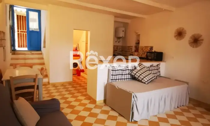 Rexer-Badolato-Due-appartamenti-in-centro-storico-a-badolato-Altro
