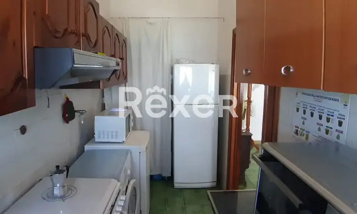 Rexer-Rodi-Garganico-FRONTE-E-VISTA-MARE-Quadrilocale-in-vendita-in-Via-Molino-di-mare-Rodi-Garganico-Altro