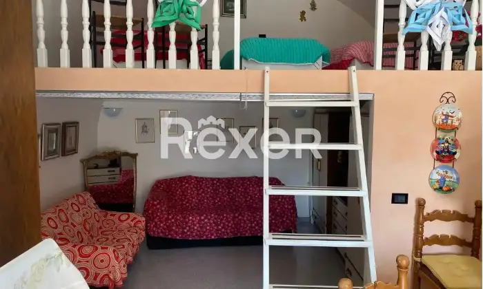 Rexer-Rignano-Garganico-Appartamento-in-vendita-in-Via-Grotta-a-Rignano-Garganico-Altro