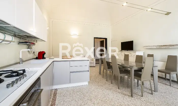 Rexer-Lerici-Prestigioso-immobile-depoca-finemente-ristrutturato-Altro