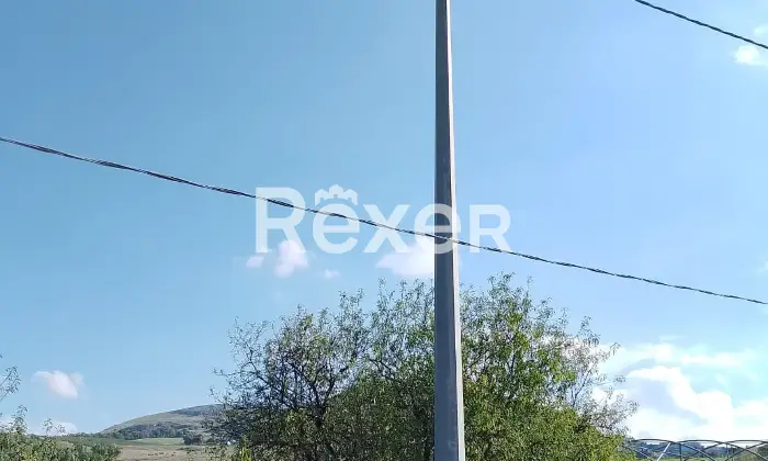 Rexer-Marineo-Terreno-industriale-di-mq-con-accesso-diretto-da-strada-Marineo-Altro