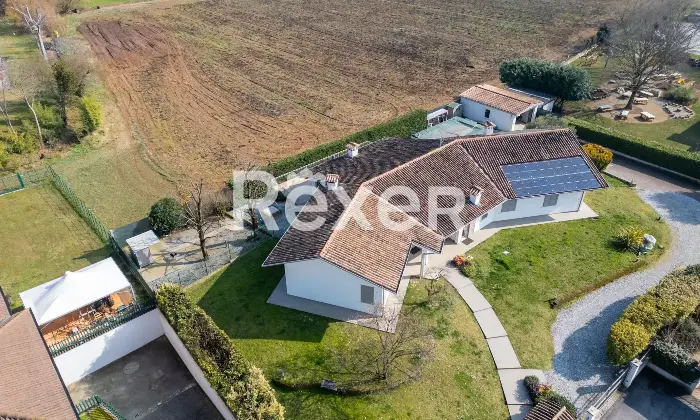 Rexer-Capodimonte-Castenedolo-Capo-di-Monte-Villa-singola-Altro