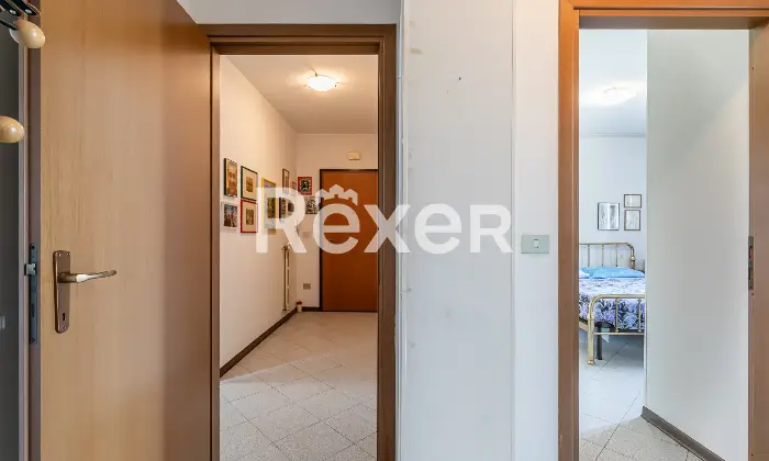 Rexer-Bologna-Appartamento-con-cantina-garage-e-posto-auto-Altro