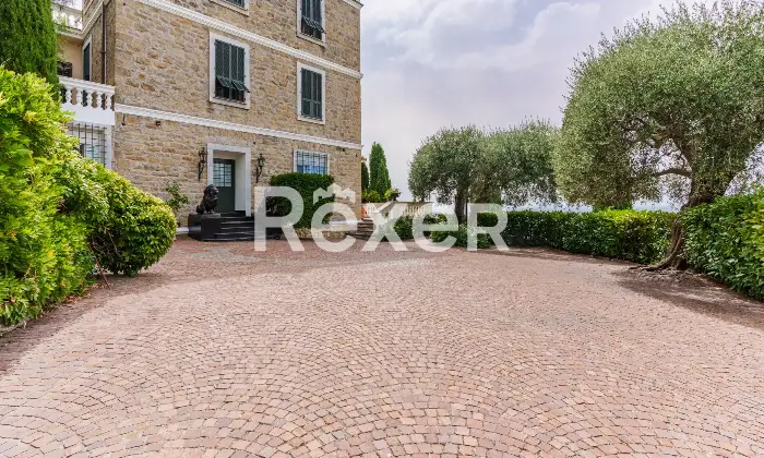 Rexer-Bordighera-Prestigiosa-dimora-storica-fronte-mare-Altro