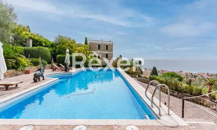 Rexer-Bordighera-Prestigiosa-dimora-storica-fronte-mare-Altro
