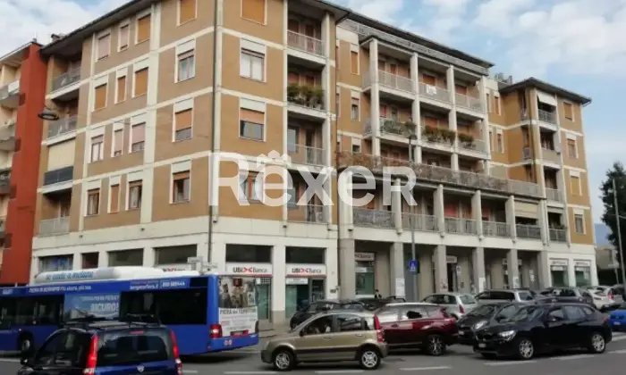 Rexer-Ponte-San-Pietro-Appartamenti-con-box-e-magazzini-Altro