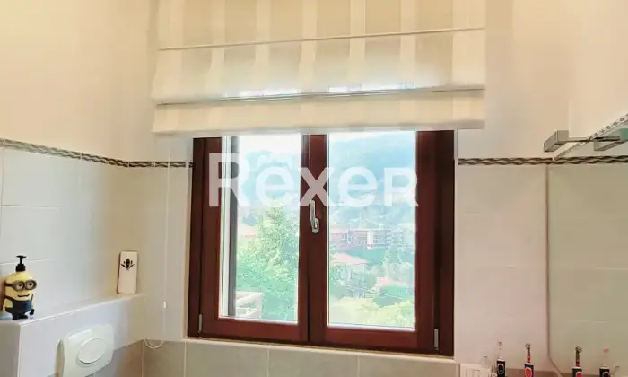 Rexer-Como-Appartamento-indipendente-Sagnino-Bagno