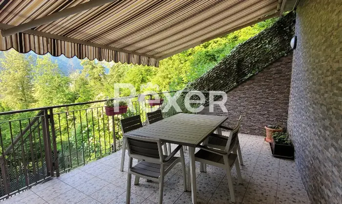 Rexer-Como-Appartamento-indipendente-Sagnino-Terrazzo