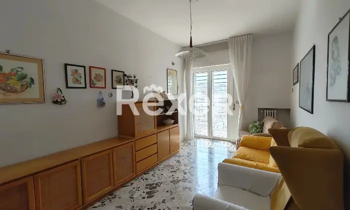 Rexer-Triggiano-Luminoso-appartamento-con-tripla-esposizione-in-VIa-Monti-Triggiano-BA-Altro
