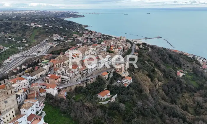 Rexer-San-Vito-Chietino-Porzione-indipendente-su-tre-livelli-San-Vito-Chietino-Altro