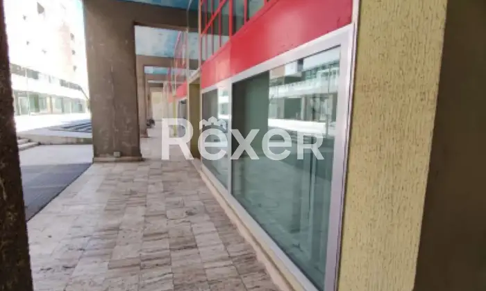 Rexer-Pesaro-Filiale-Bancaria-in-vendita-a-Pesaro-Altro