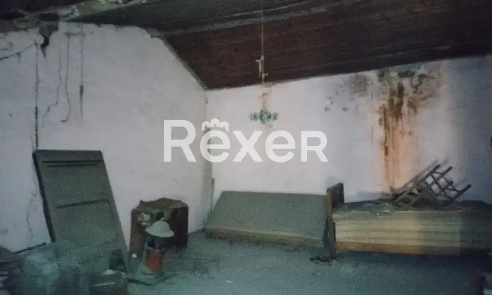 Rexer-casatenovo-Cielo-terra-a-rustico-da-ristrutturare-Altro