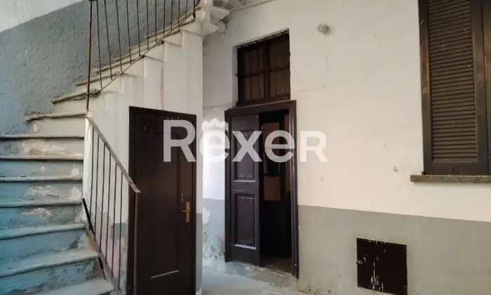 Rexer-casatenovo-Cielo-terra-a-rustico-da-ristrutturare-Altro