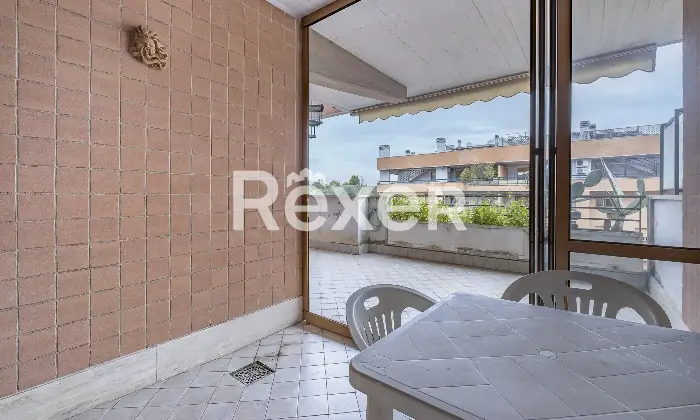 Rexer-Roma-Attico-con-doppia-terrazza-Altro