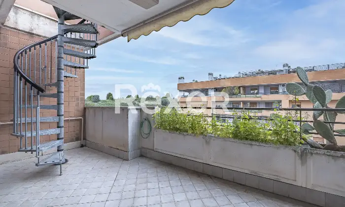 Rexer-Roma-Attico-con-doppia-terrazza-Altro