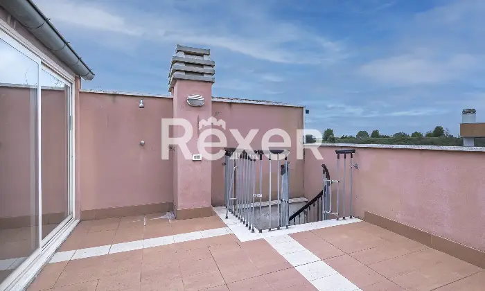 Rexer-Roma-Attico-con-doppia-terrazza-Altro