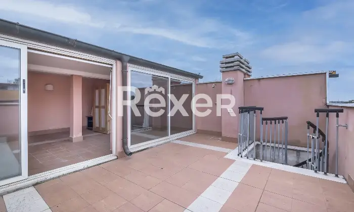 Rexer-Roma-Attico-con-doppia-terrazza-Altro