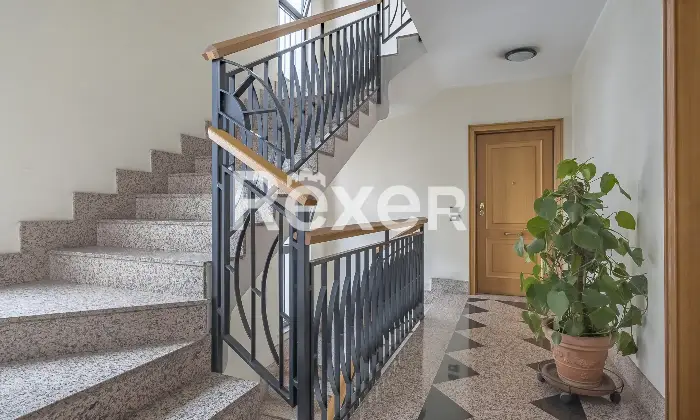 Rexer-Roma-Attico-con-doppia-terrazza-Altro