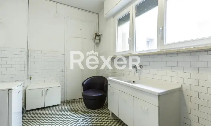 Rexer-Pesaro-Pesaro-Viale-Verdi-Prestigioso-quadrilocale-tra-mare-e-centro-storico-Altro