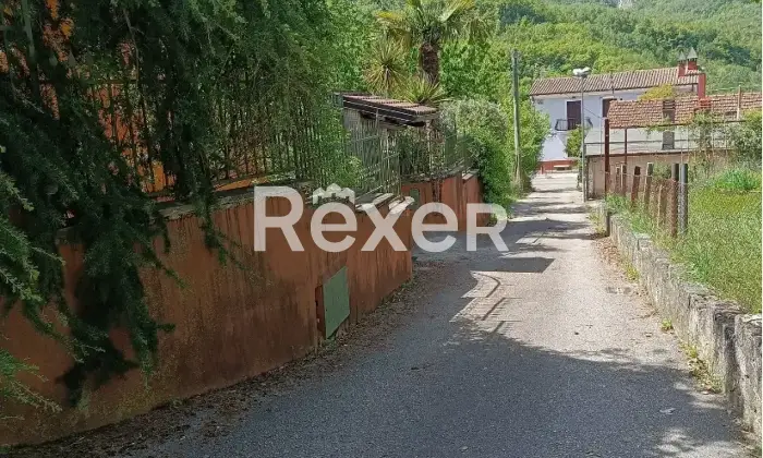 Rexer-San-Vincenzo-Valle-Roveto-Villa-in-vendita-in-Via-Nazionale-a-San-Vincenzo-Valle-Roveto-Altro